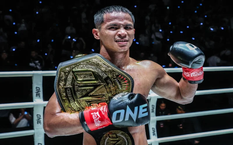 سوبربون يسعى لتحقيق ضربة قاضية اليوم لتوحيد لقب وزن الريشة في ONE 173